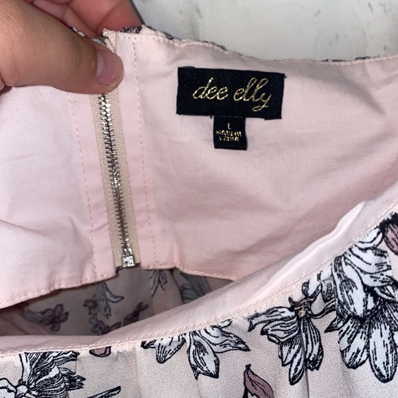 NWOT Dee Elly floral off shoulder blouse - Picture 3 of 5